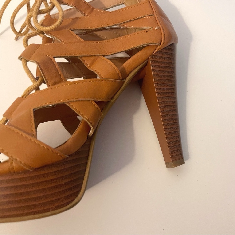 TOP Moda Tan Strappy Heels - Picture 11 of 14